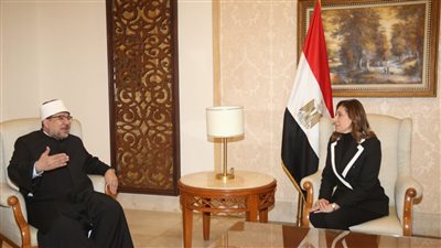 معرض القاهرة للكتاب..  الثقافة والأوقاف تحتفيان بإصدار ٢٠٠ عنوان من سلسلة 