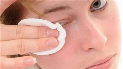 تخلصي من الهالات السوداء واصنعي ماسك الطحينة السحري