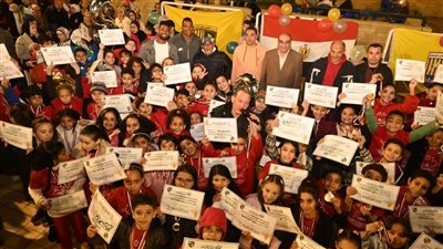 تكريم فريق السباحة بـ المقاولون بعد حصد النجوم 