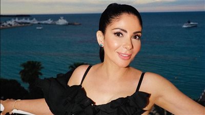 مني زكي عن تأجيلات 