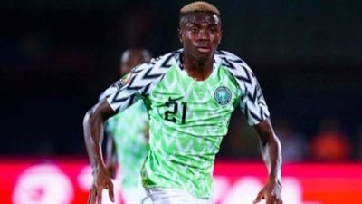 أوسيمين يقود تشكيل نيجيريا المتوقع أمام الكاميرون بأمم أفريقيا