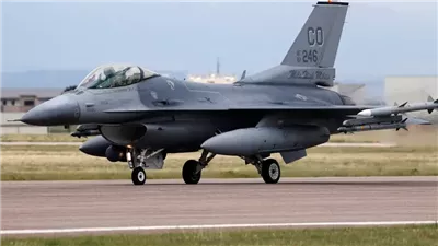 البنتاغون يكشف خططا غربية لتزويد أوكرانيا بمقاتلات 