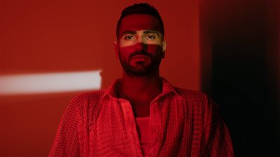 محمد الشرنوبي يروج لأحدث أغانيه 