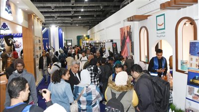  78 ألف نسخة حصيلة مبيعات أجنحة قطاعات الثقافة بمعرض القاهرة للكتاب في يومين 