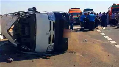 إصابة 8 أشخاص فى انقلاب ميكروباص بكفر الشيخ