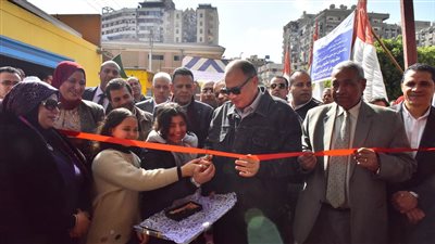 محافظ أسيوط يفتتح معرض المشروعات الصغيرة والأسر المستفيدة من 