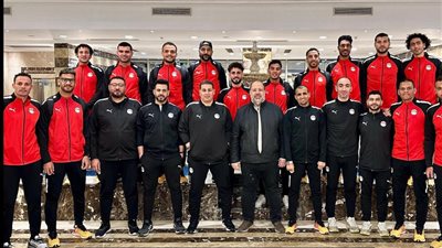 العطار يجتمع ببعثة منتخب الشاطئية قبل السفر إلى عمان