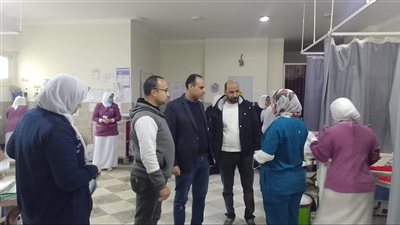 وكيل صحة البحيرة يتفقد مستشفي رشيد المركزي