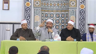 وكيل أوقاف الفيوم يشهد احتفالية الإسراء والمعراج بمسجد حُزّين 