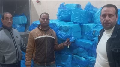 ضبط ١٢ طن سمن داخل مصنعين بدون ترخيص و٢.٥ طن مخصبات زراعية   بالبحيرة 