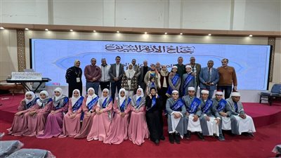 مواهب أزهرية متألقة ورسالة لأطفال فلسطين من أصغر موهبة بجناح الأزهر