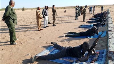 تنفيذي كوستي بالسودان يشهد عملية ضرب النار معسكر الاحتياطي