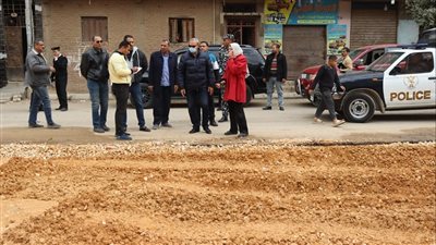محافظ القليوبية يتفقد أعمال رصف شارع الخليج المصري بالخصوص
