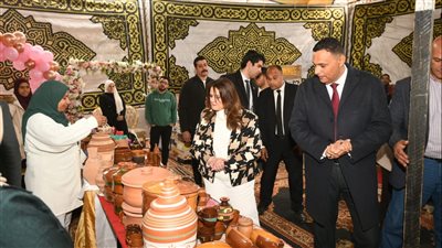 محافظ الدقهلية يفتتح المعرض  الثالث لمبادرة أيادي مصر لتسويق المنتجات اليدوية 