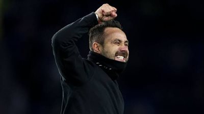 دي زربي يقترب من قيادة احد الاندية الكبرى 