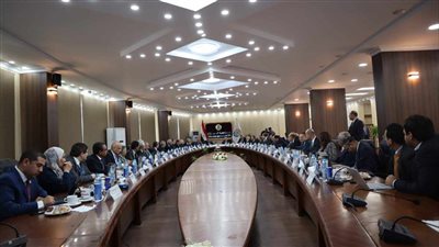 رئيس جامعة المنيا يشهد اجتماع المجلس الأعلى للجامعات بأسوان