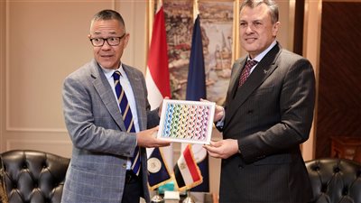  وزير السياحة يبحث مع نظيره للثقافة بفنزويلا سبل تعزيز التعاون بين البلدين