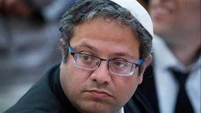 بن غفير يهدد نتنياهو بحل الحكومة لتمرير صفقة تبادل الأسرى