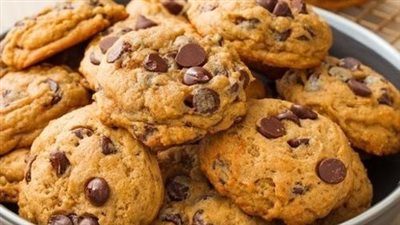 مفيد للأطفال.. طريقة عمل كوكيز القرع بالشوكليت شيبس