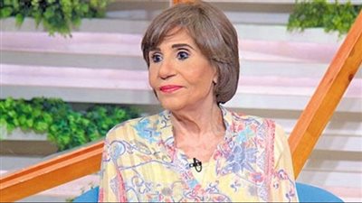 سميرة محسن تكشف صلة قرابة تربطها بنجم شهير 