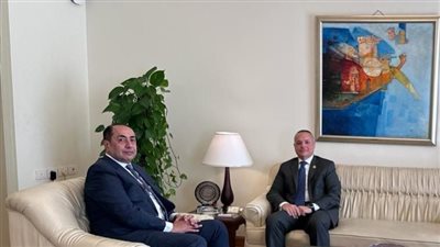 الأمين العام للبرلمان العربي يلتقي نظيره المساعد لجامعة الدول العربية