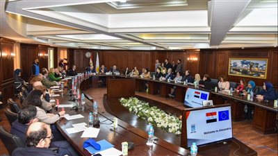 رئيس الاتحاد الأوروبي والشريف يناقشان قضايا التفيرات المناخية 