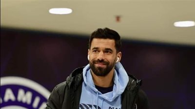 عبد الله السعيد يصل نادى الزمالك 
