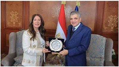 الفريق أسامة ربيع يبحث سبل التعاون مع سفيرة الولايات المتحدة الأمريكية بالقاهرة