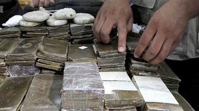 النيابة العامة تأمر بحبس 5 مهتمين بالاتجار في المخدرات أربعة أيام