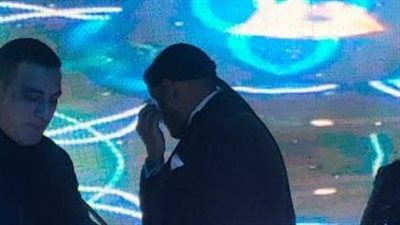 عصام كاريكا يبكي فى حفل زفاف ابنته مي بحضور أحمد شيبة وحجاج