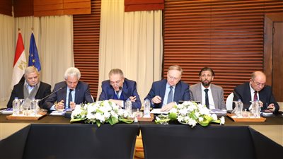 اجتماع لتنسيق التعاون بين الاتحاد الأوروبي والغرفة التجارية والقابضة للمياه 