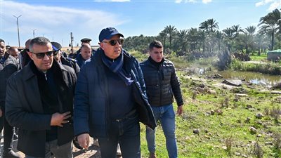 سويلم يتفقد أعمال الحماية في مصب نهر النيل فرع رشيد بكفر الشيخ 