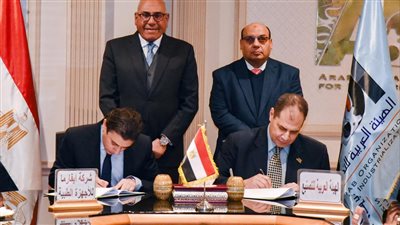 تعاون الهيئة العربية للتصنيع وكبري الشركات الطبية  لتعميق التصنيع المحلي للخامات الدوائية في مصر 