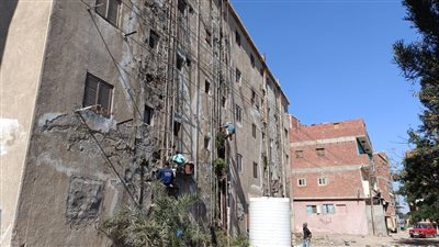 استجابة لشكاوى المواطنين الانتهاء من تغيير شبكة صرف صحى بقرية نفيشة  