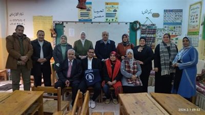 دعم مدارس معالجة التسرب من التعليم ببلبيس بأجهزة إنترنت وشاشات ذكية