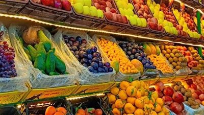 كيلو البطاطس ب9 جنيهات.. أسعار الخضار والفاكهة اليوم الجمعة بالفيوم 