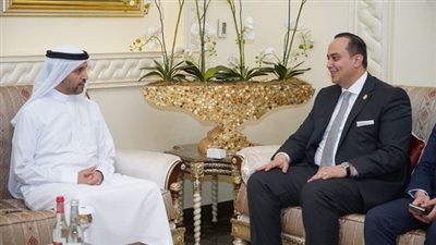 رئيس هيئة الرعاية الصحية يبحث من نظيره الإماراتي التعاون المشترك