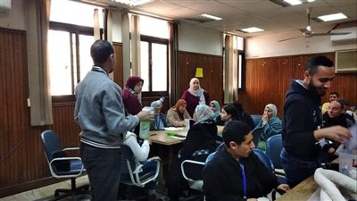 تدريب العاملين بمعامل مستشفيات المنيا علي أساسيات الجودة