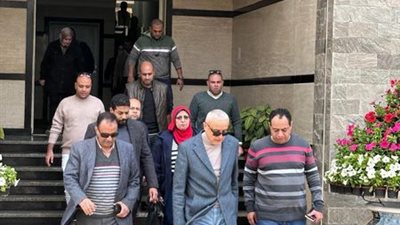 مسئولو الإسكان يتفقدون المشروعات الجاري تنفيذها بمدينة حدائق أكتوبر