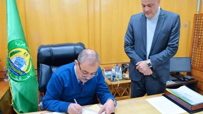 محافظ الإسماعيلية يعتمد نتيجة الفصل الدراسي الأول للشهادة الإعدادية 