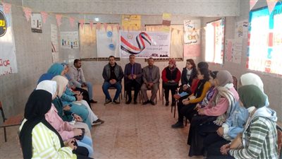 حلقة نقاشية حول