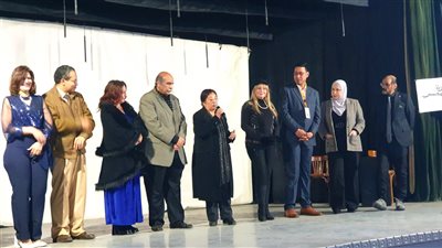 سميرة عبد العزيز: “في محطة مصر” عودة جماليات وقيمة المسرح الشعري