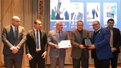 مؤسسة حياة كريمة تُكرم شباب الشرقية المتطوع بالمبادرة 