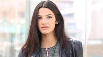 الموت يفجع الفنانة تارا عماد