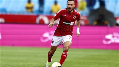 القيعي: أتمنى استمرار معلول ولا أتوقع رحيل بيرسي تاو