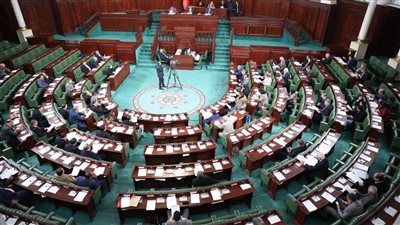 تونس تطلب 920 مليون دولار من المركزي لسداد ديون خارجية عاجلة