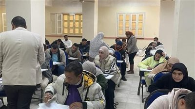 بدء امتحانات الفصل الدراسي الأول بمركز التعلم المدمج ببني سويف 
