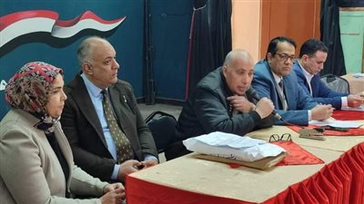 وكيل تعليم الغربية يترأس مقابلات المرشحين لمراقبة الثانوية العامة 