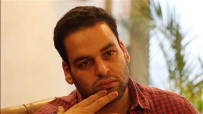 طبعة جديدة من كتاب «خريف عادل حمودة.. أستاذ صحافة كرسي في الكلوب» للسيد الحراني في معرض الكتاب