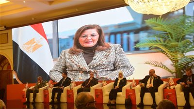 إنطلاق فعاليات مؤتمر التأمين متناهي الصغر بالأقصر